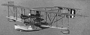300px-Curtiss_NC-4_four_engine_configuration-detail